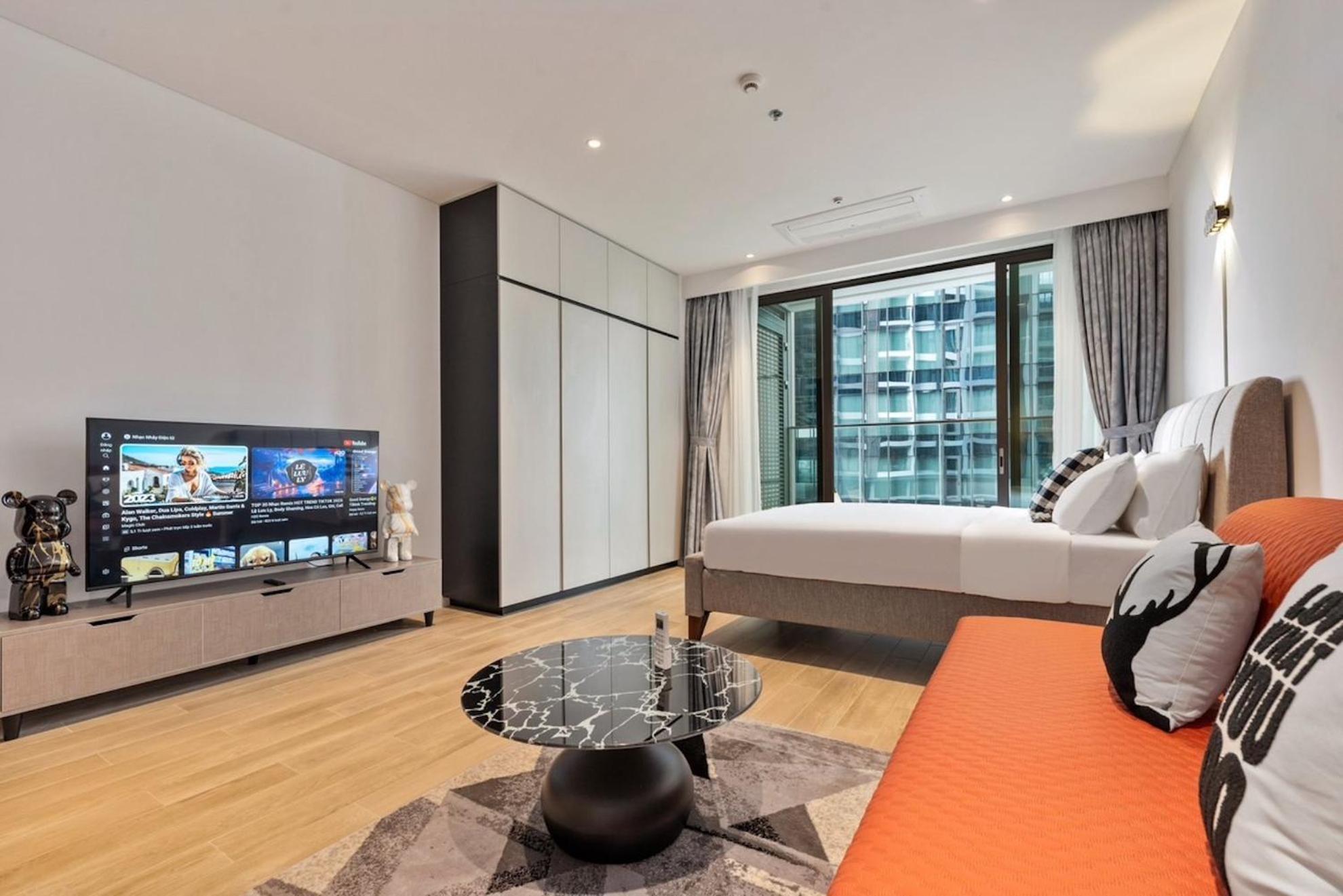 Zo Apartment Opera, Crest, Galleria -Central Saigon -Free Pool-Gym-Sauna Room-Yoga Room Ho Chi Minh-stad Buitenkant foto
